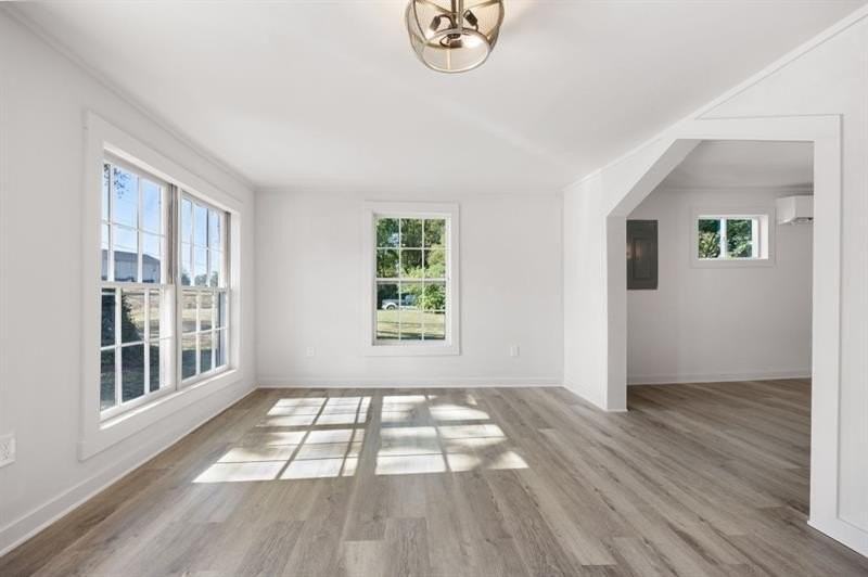 24 Ironbelt Rd - Photo 7 of 35