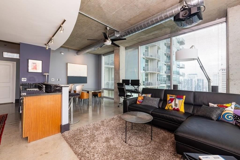943 Peachtree St Ne #1519