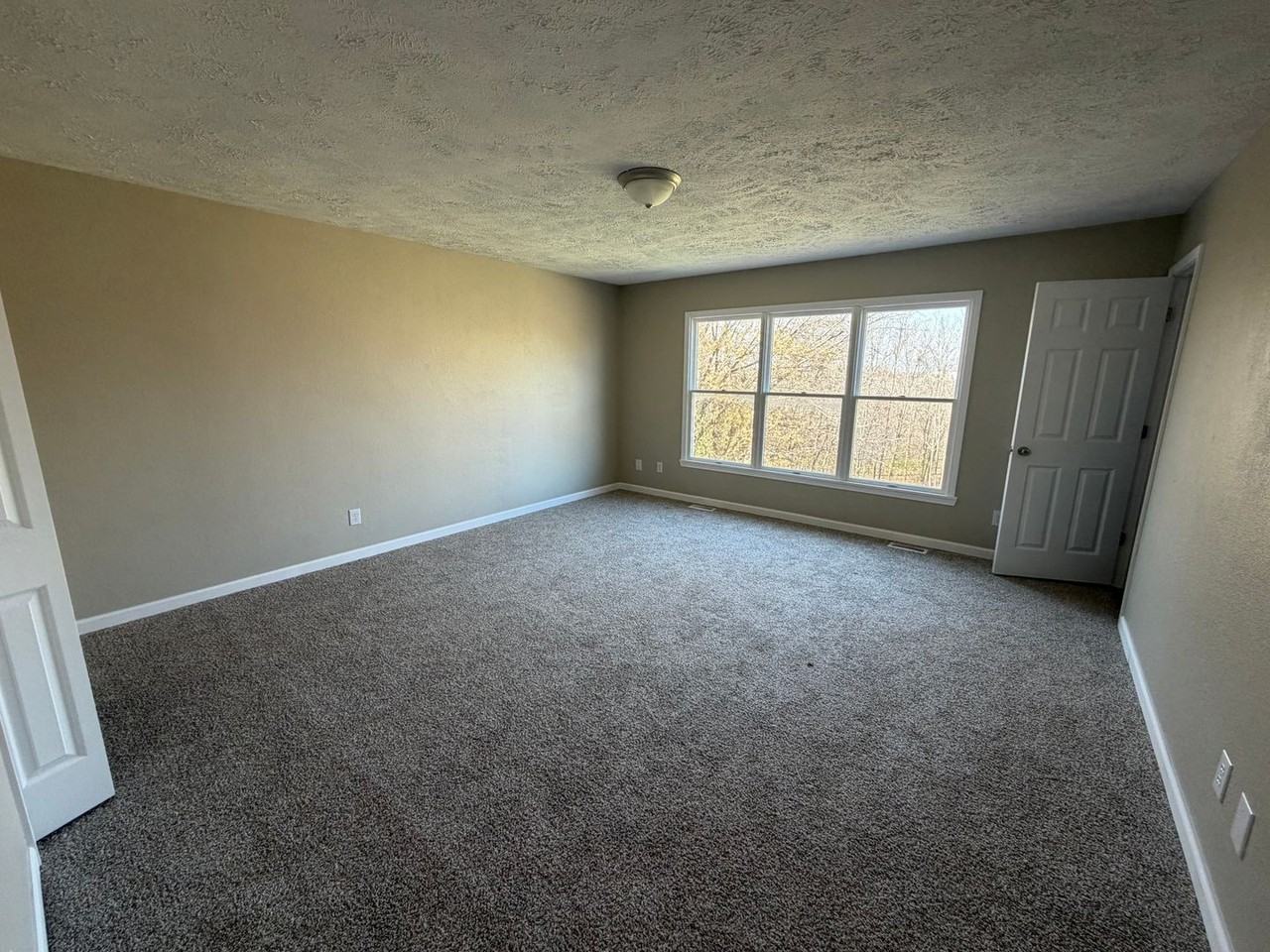 19485 Salina Rd - Photo 7 of 15