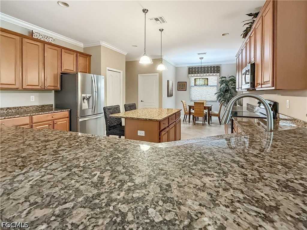 13525 Villa Di Preserve Ln - Photo 4 of 26