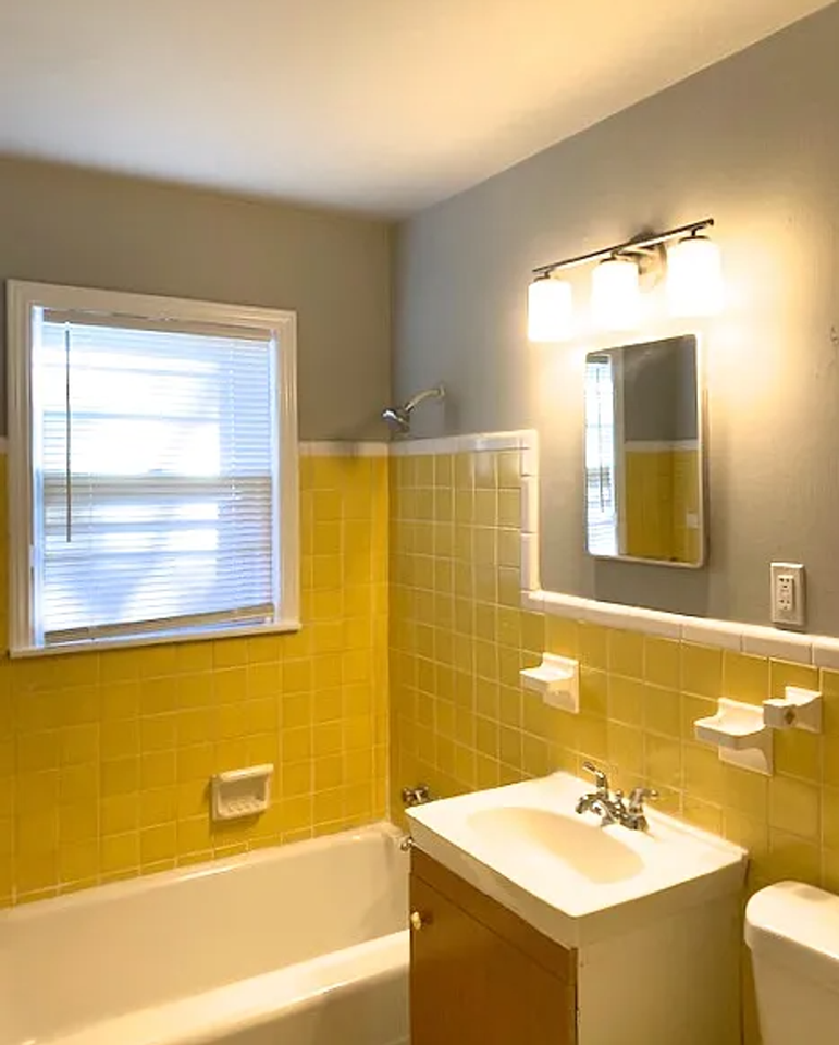 1702 W Britton Rd - Photo 5 of 5