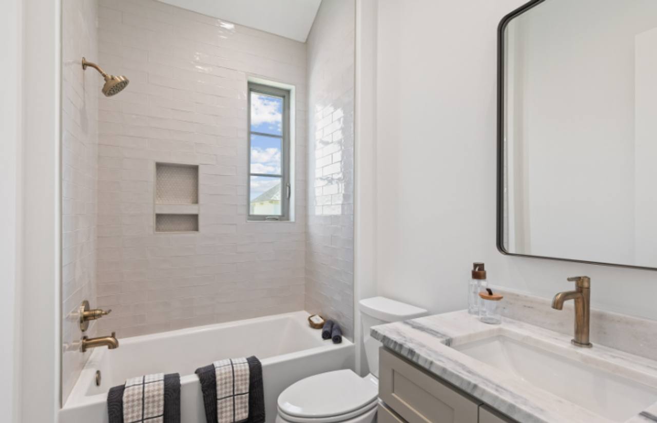 115 Gaunt Ln #206 - Photo 3 of 8