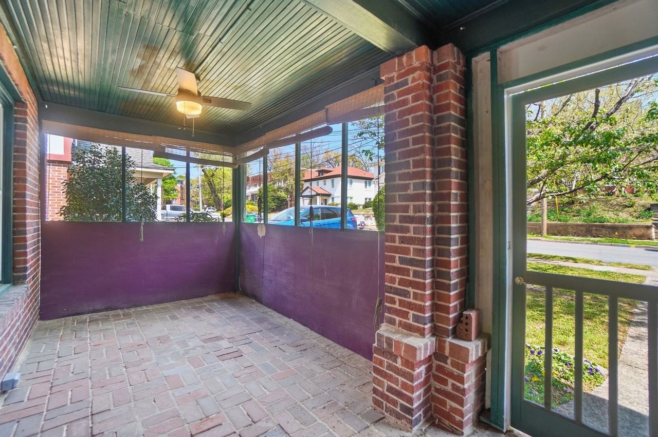 2120 Kirkwood Ave - Photo 4 of 27