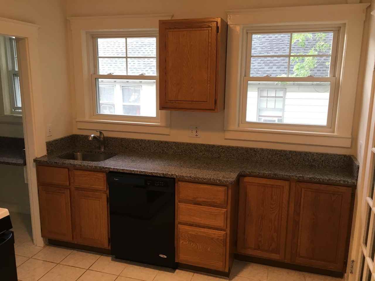 106B Bennett St - Photo 4 of 17