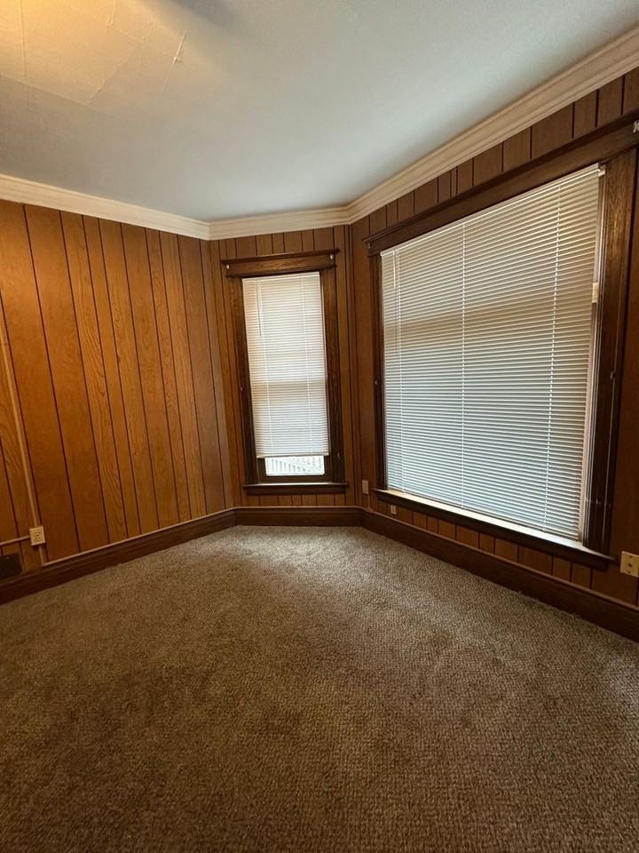 413 W. Forest (Bishop Pickering LLC) - Photo 5 of 6