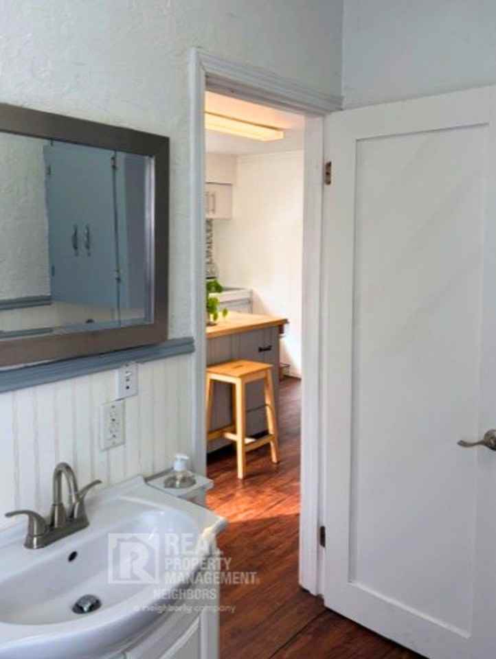 88 E 18th St - Photo 6 of 31