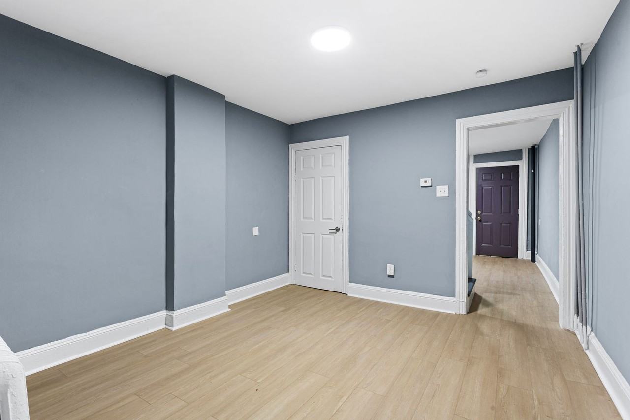 340 E Mechanic St - Photo 7 of 20