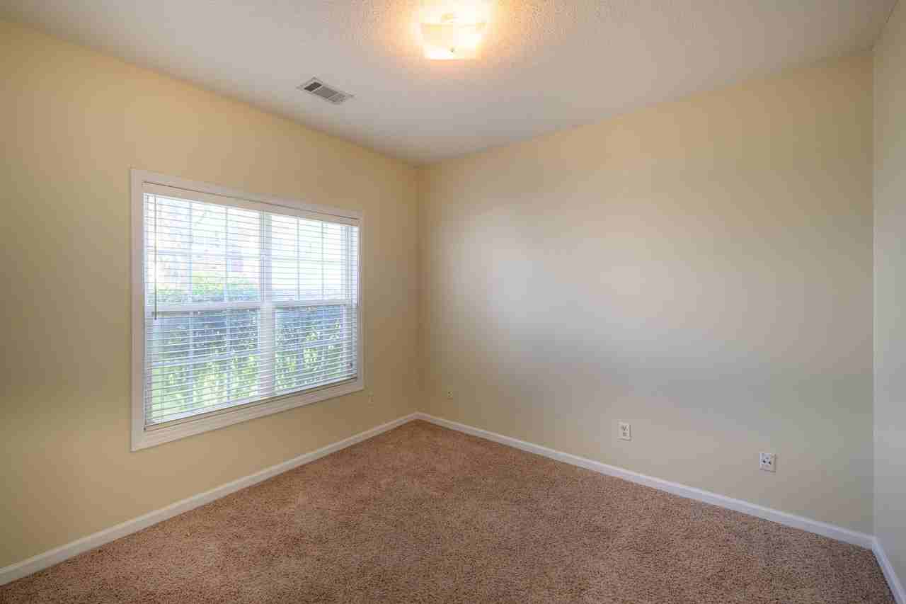 6091 Yellowood Ct - Photo 4 of 19