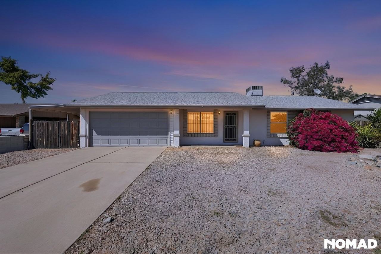 1636 W Taro Ln - Photo 2 of 32