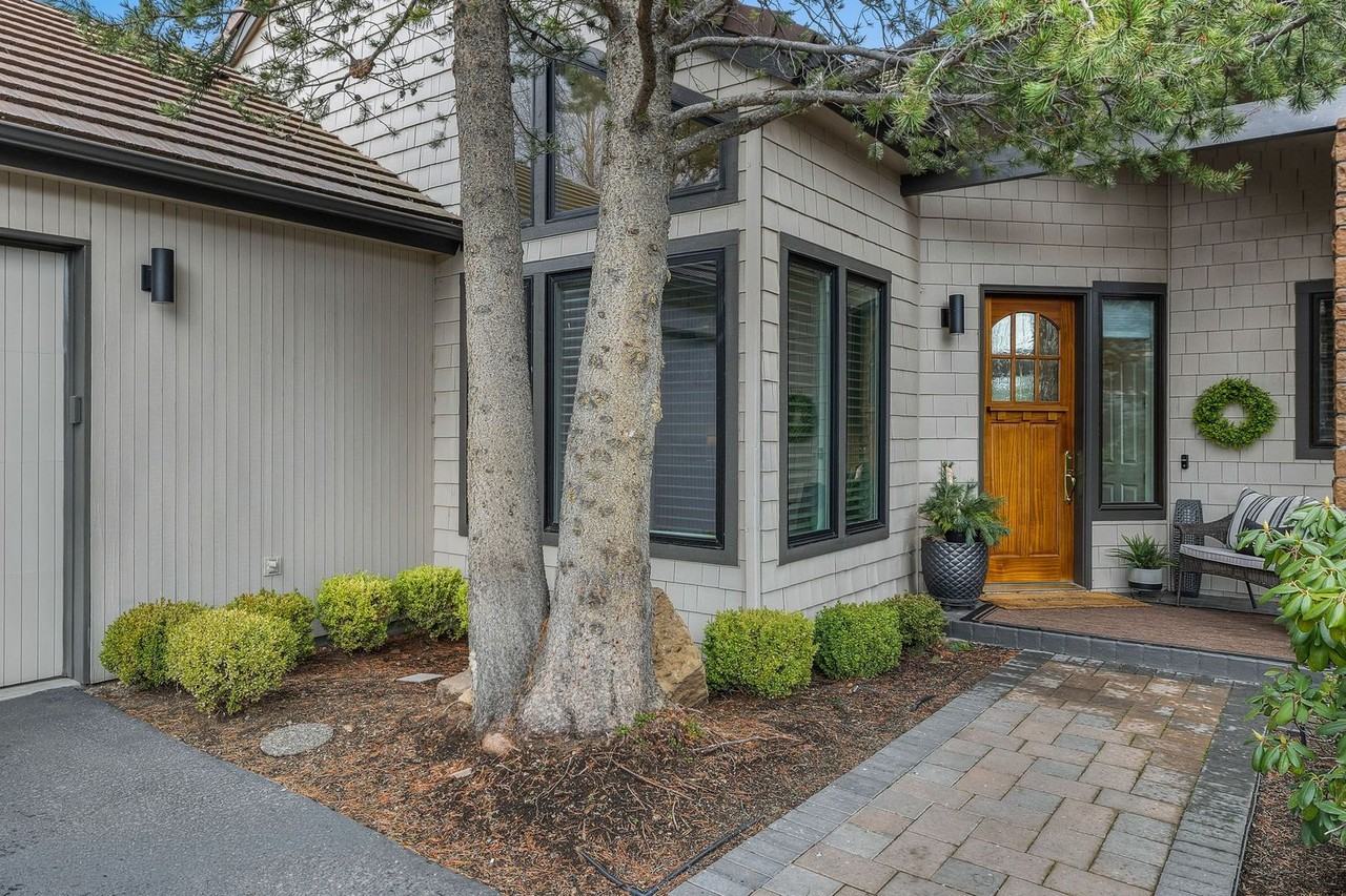 61981 Fall Creek Loop - Photo 6 of 43