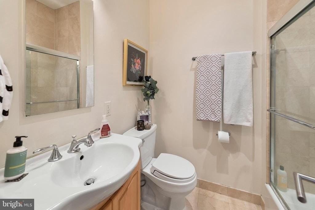 1810 Spruce St #3F - Photo 7 of 9