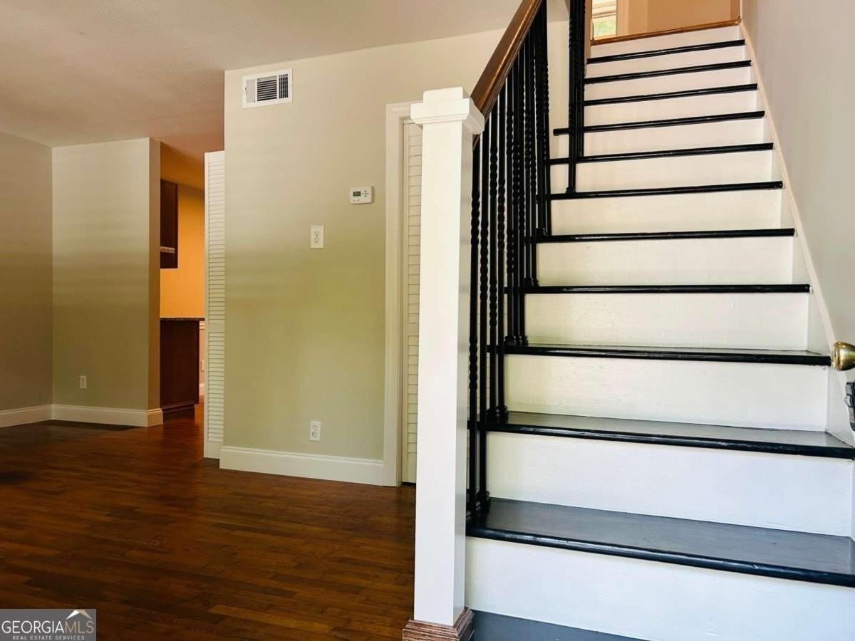 1600 Briarcliff Rd Ne Apt 1 - Photo 4 of 28