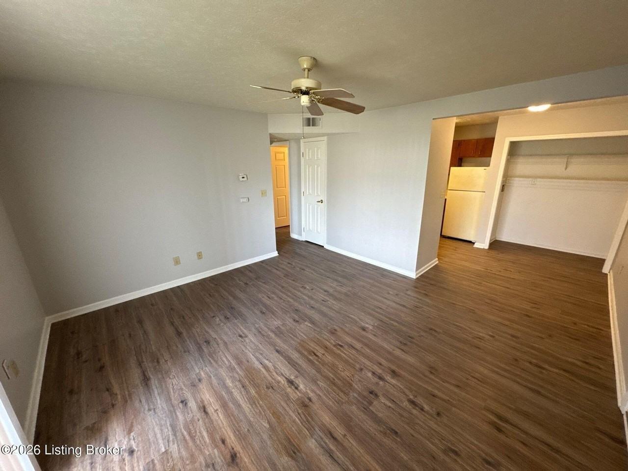 4101 Blue Lick Ct Apt 3 - Photo 2 of 17