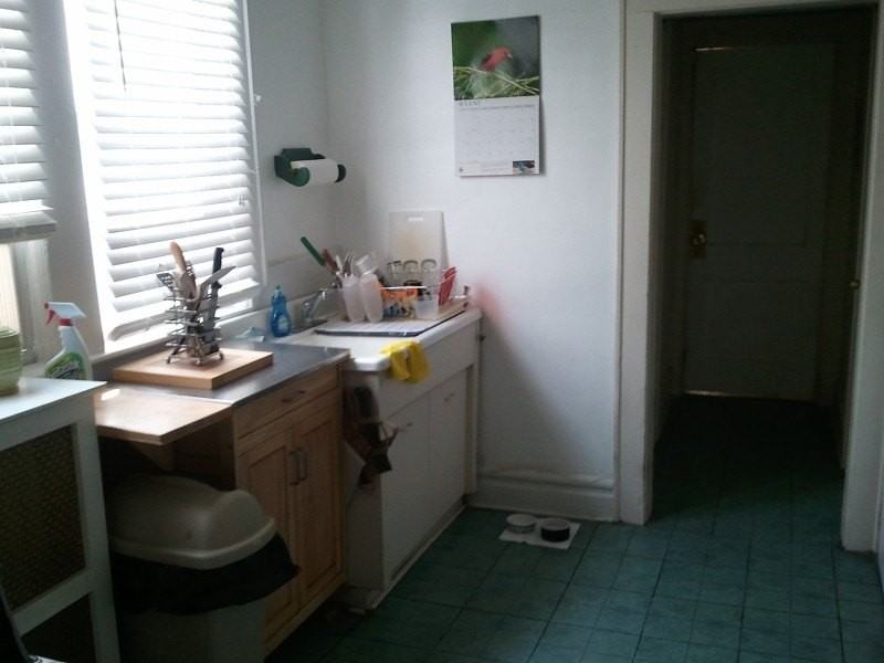 133 Grove St - Photo 2 of 4