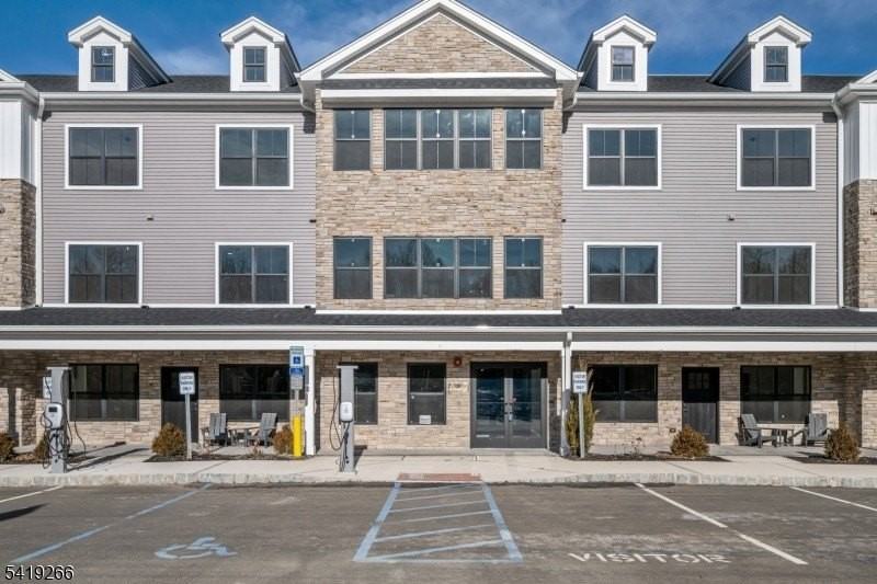 20 Encampment Ct203 - Photo 2 of 23