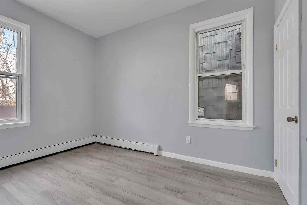42 Greenville Ave #2 - Photo 6 of 22
