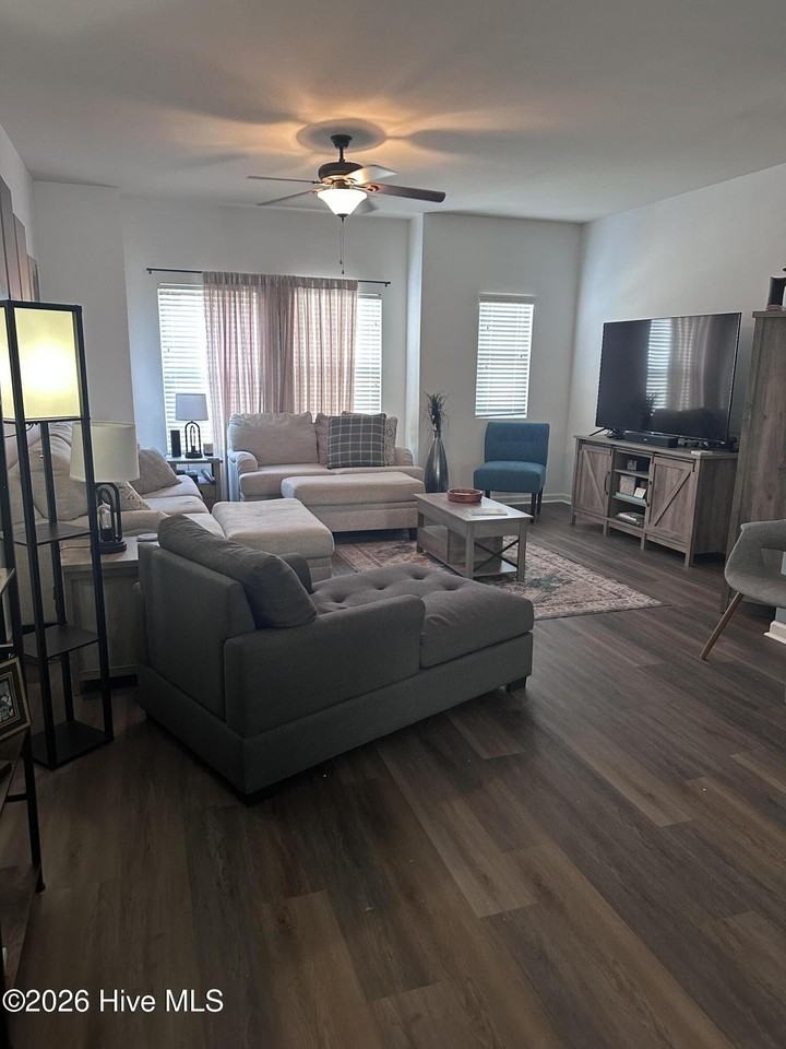 809 Blanche Ave Unit 1 - Photo 4 of 19