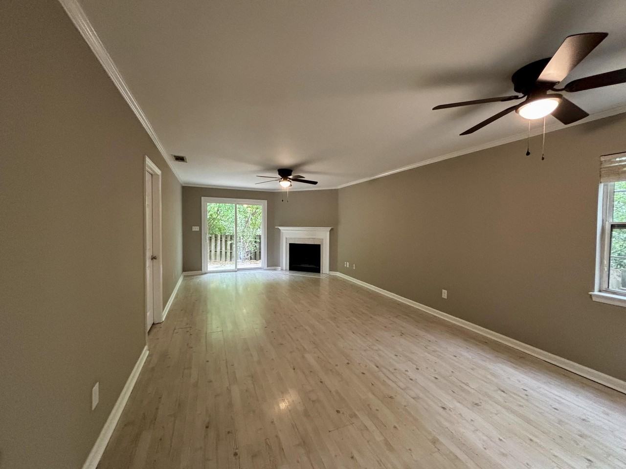 4396 Misty Cove Ct - Photo 6 of 13