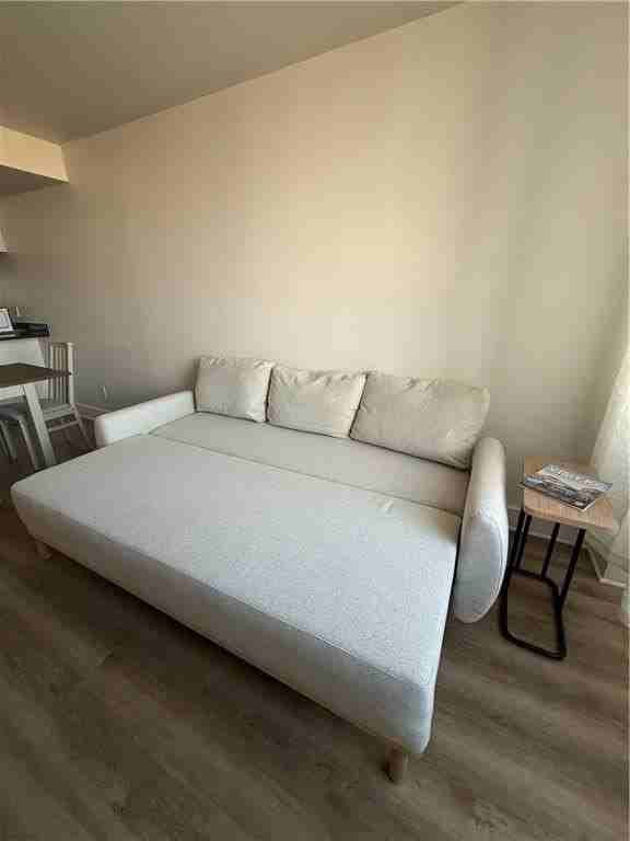 600 E 8th St Apt Tsg - Photo 4 of 17