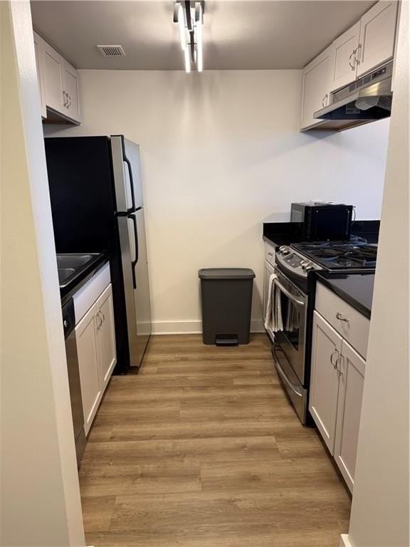 600 E 8th St Apt Tsg - Photo 5 of 17