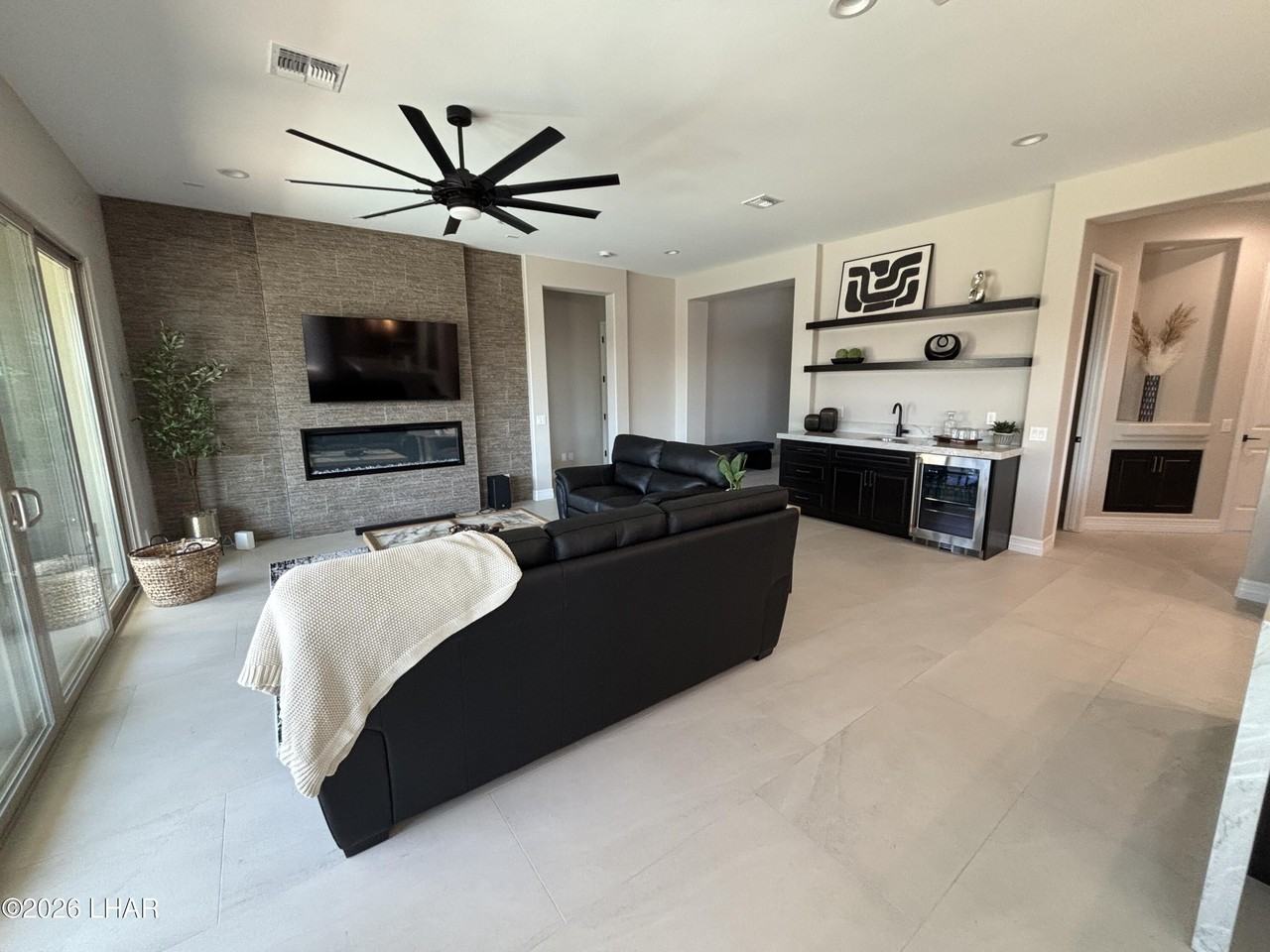 2371 Stroke Dr - Photo 6 of 43