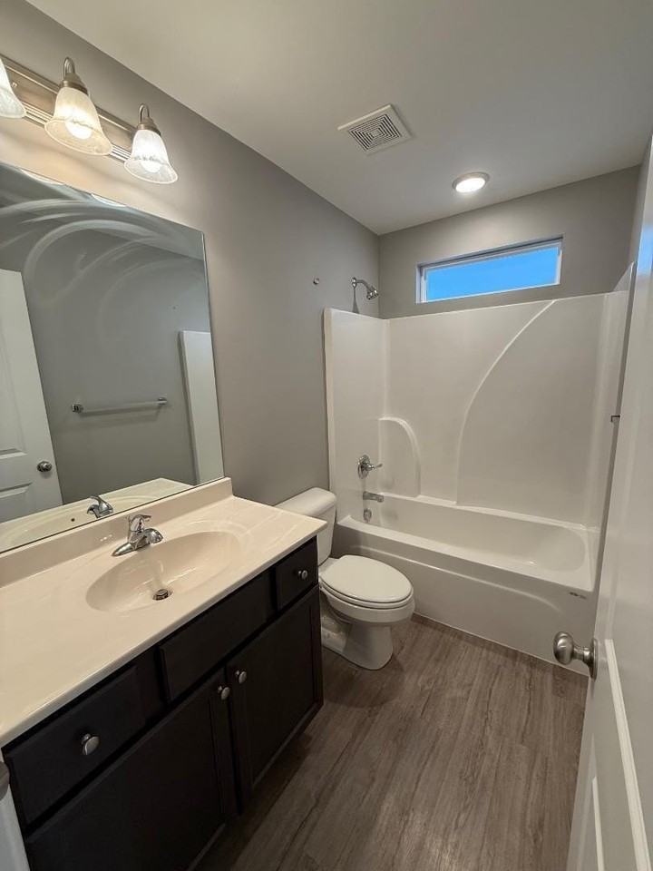 2309 Foster Dr - Photo 5 of 19