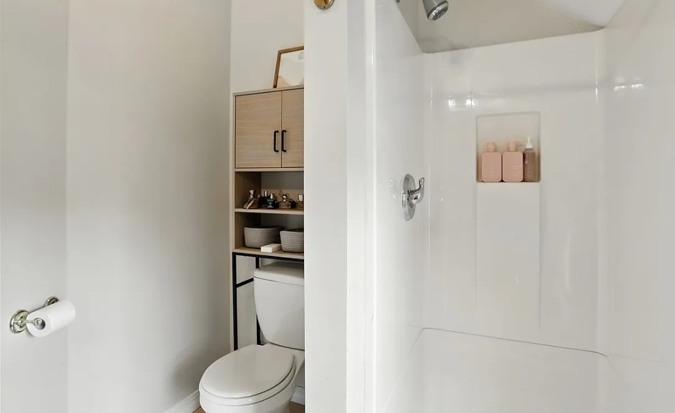 5639 Palmyra Rd #WEST - Photo 6 of 8