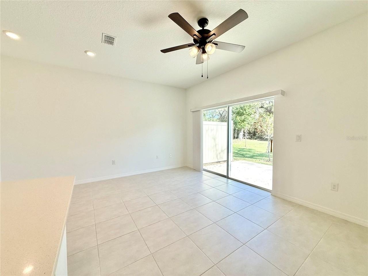 348 River Front Way - Photo 7 of 29