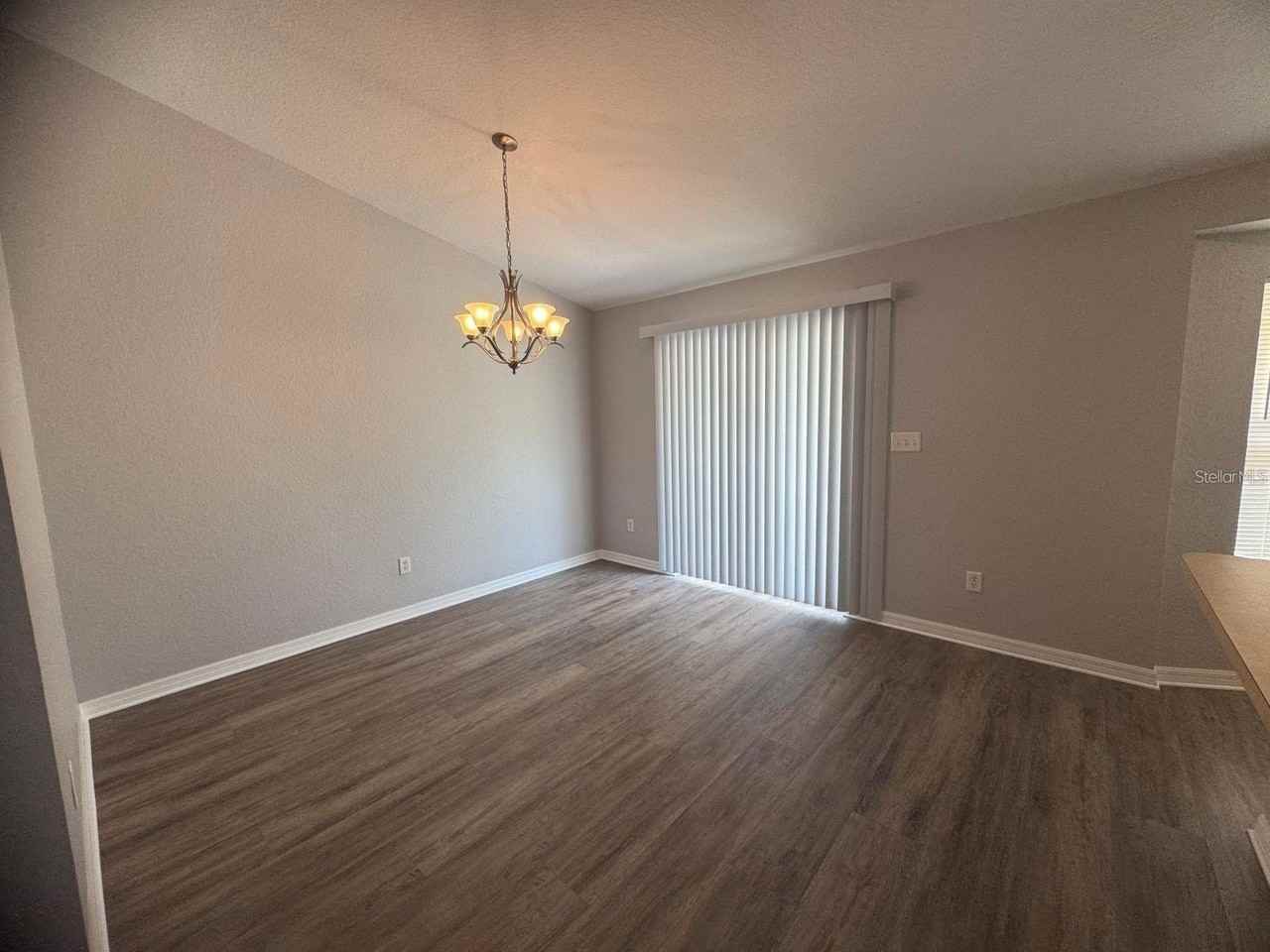 4077 Sw 131st Place Rd - Photo 2 of 17