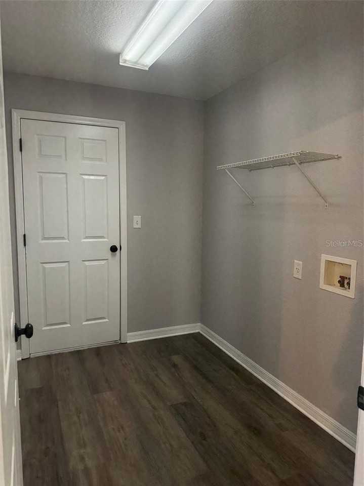 4077 Sw 131st Place Rd - Photo 7 of 17