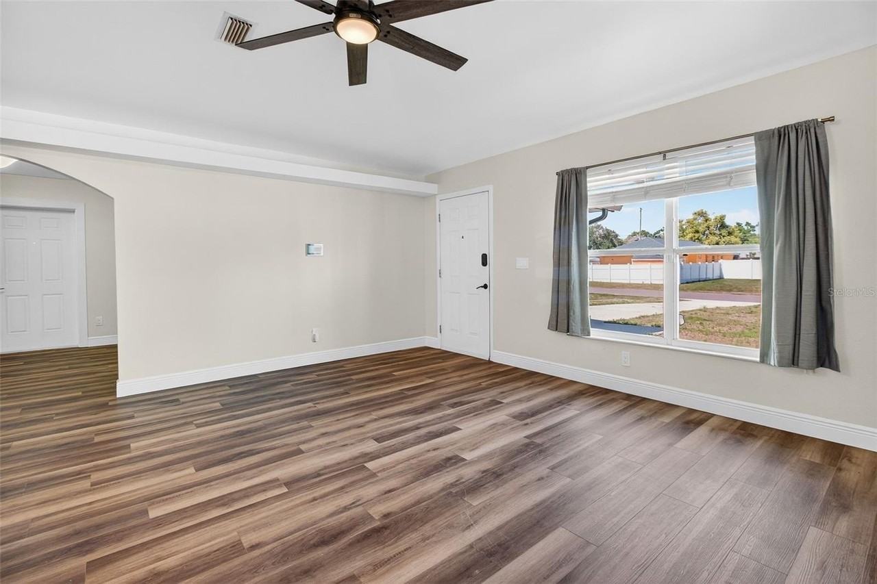 2174 19th Ave Sw - Photo 5 of 31