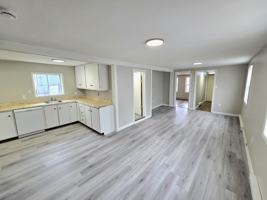 featured image of 190 Rodney St #1