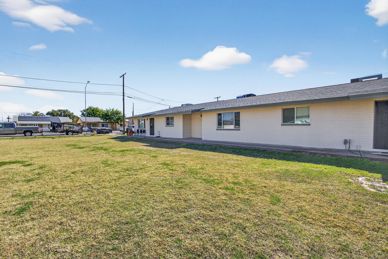 446 South Bellview - Photo 2 of 20