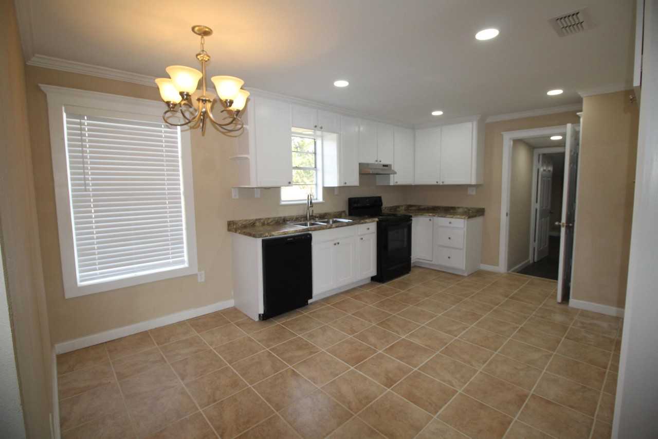 449 Cherry Creek Ln #1 - Photo 3 of 16