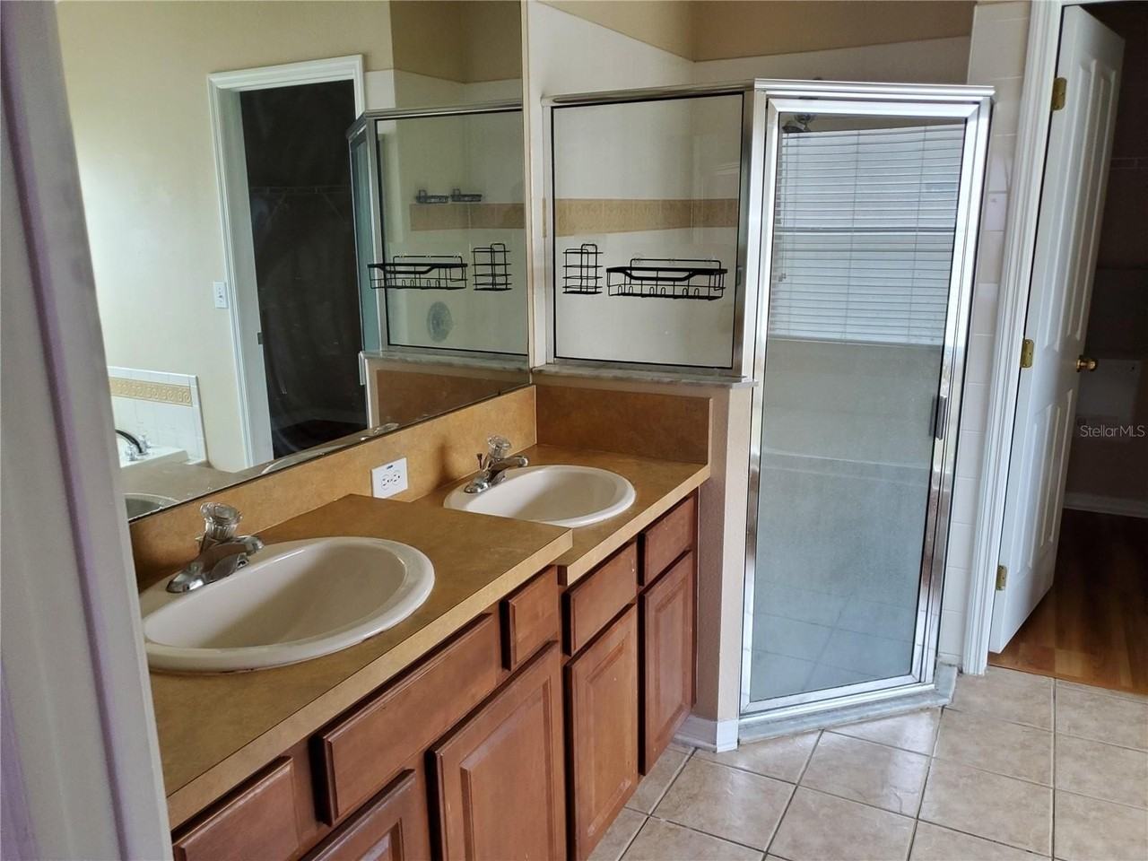 31354 Kirkshire Ct - Photo 5 of 18