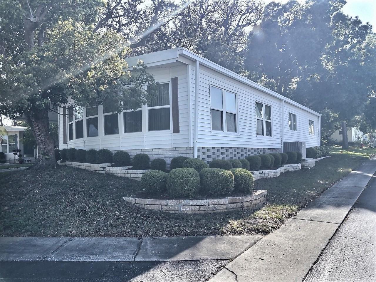 46 Palm Forest Dr - Photo 6 of 22