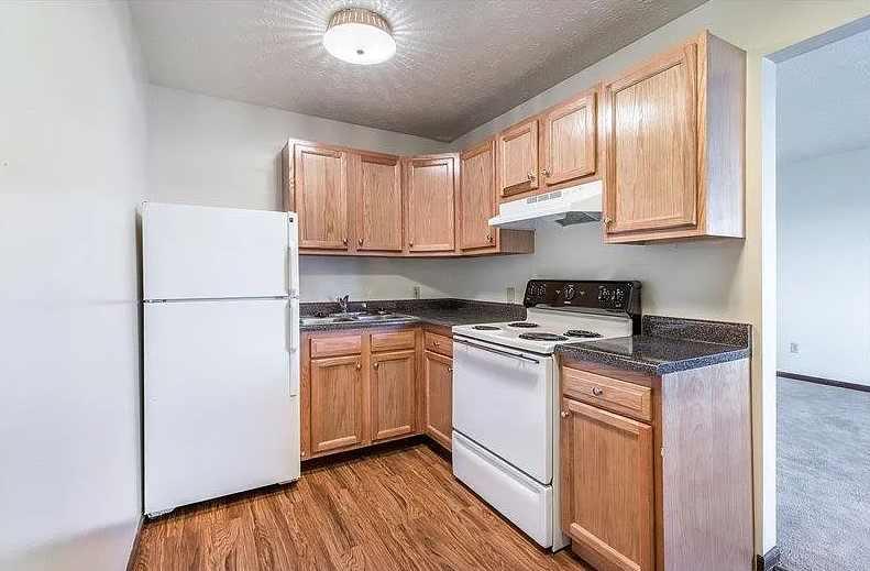 661 Kingsford Rd #661-2D - Photo 6 of 7