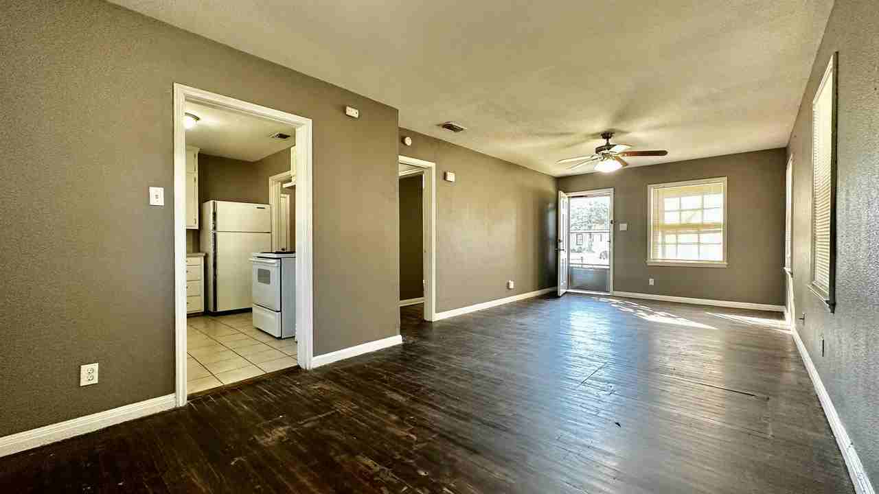 3414 27th St #1 - Photo 3 of 19