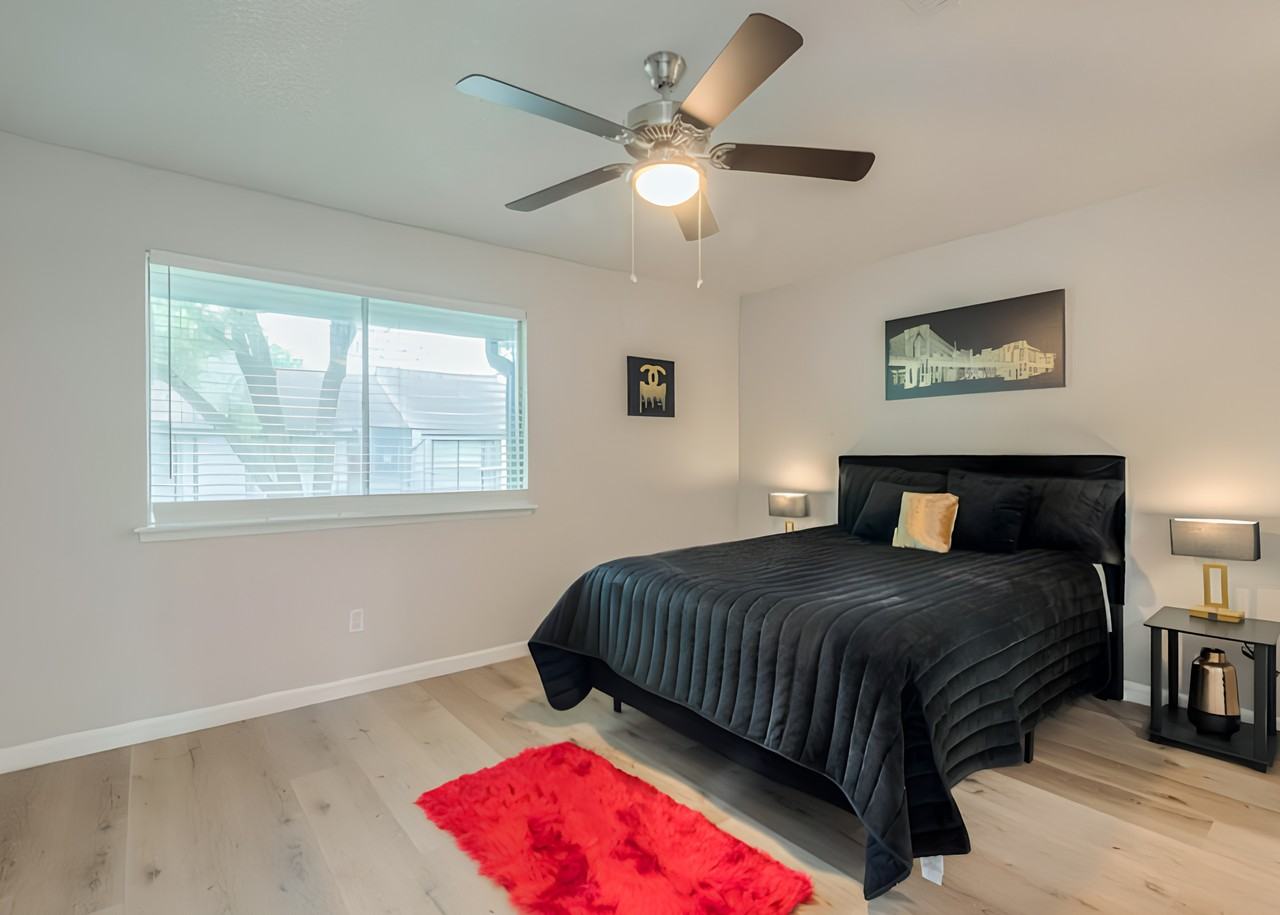 Village Forest Ct - Photo 5 of 7