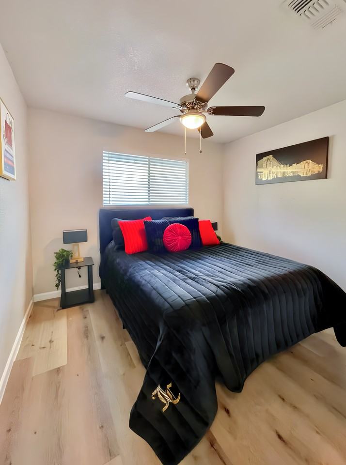 Village Forest Ct - Photo 6 of 7