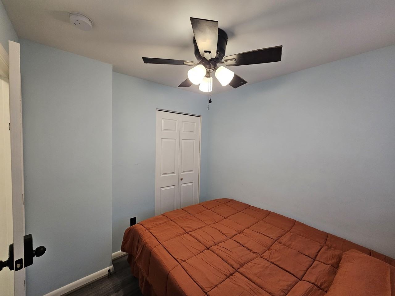 E Jeffrey St - Photo 5 of 19