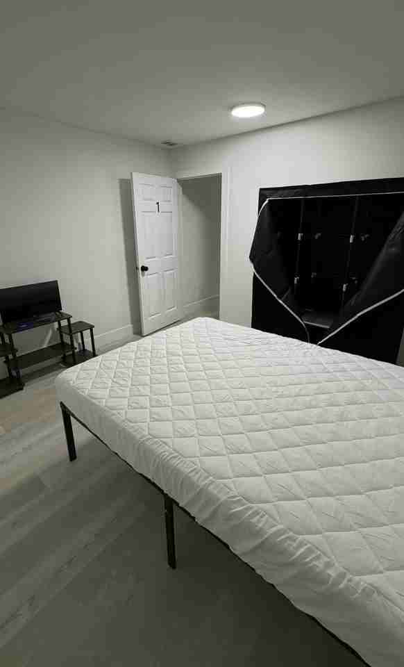 E Idell St - Photo 4 of 9