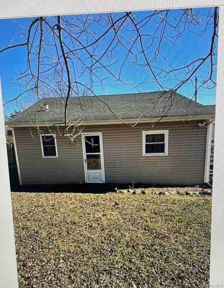 2 Carl St - Photo 3 of 8