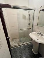 featured image of 50 Main St Apt 3r