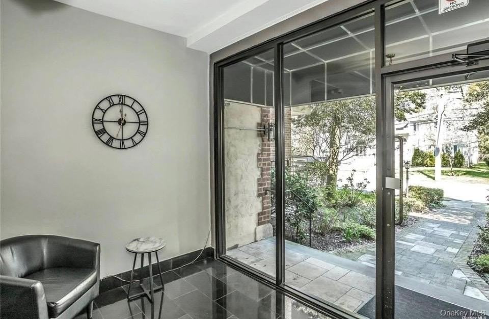 14-16 Stoner Ave Unit 2d - Photo 4 of 16