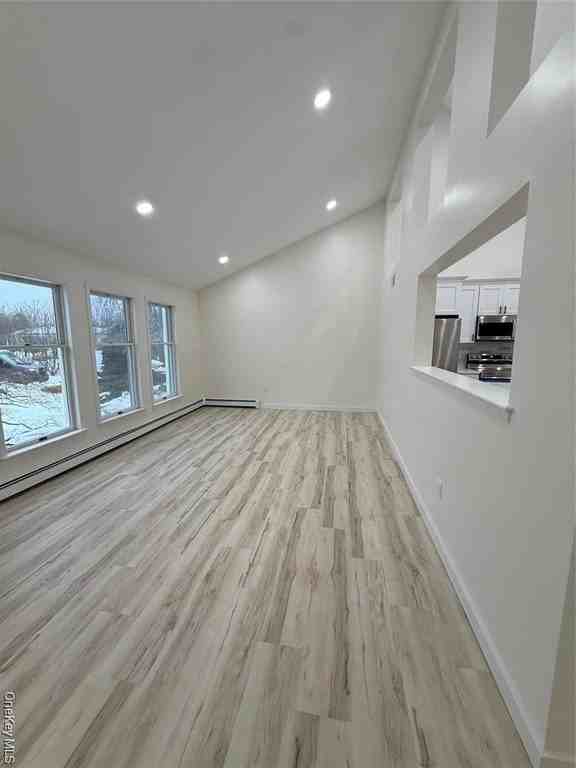 24 Kimberly Ct - Photo 5 of 27