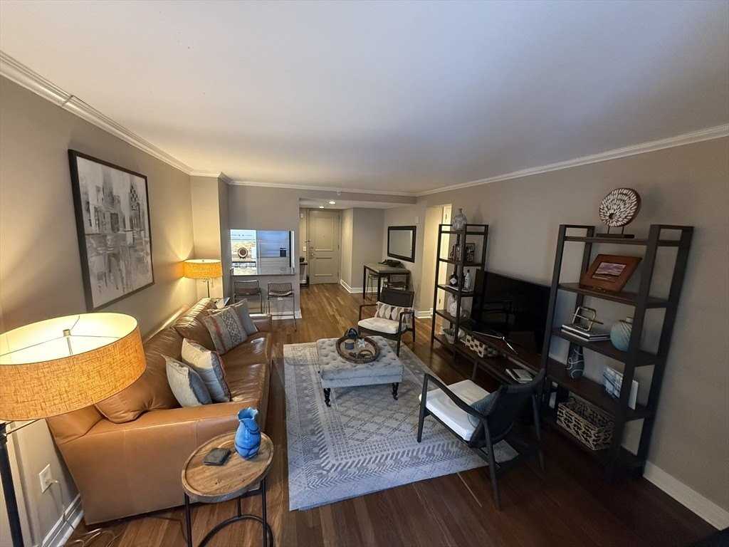 3 Avery St Unit 602 - Photo 6 of 26