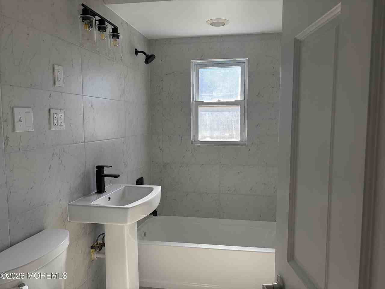 633 Hulses Corner Rd - Photo 4 of 11