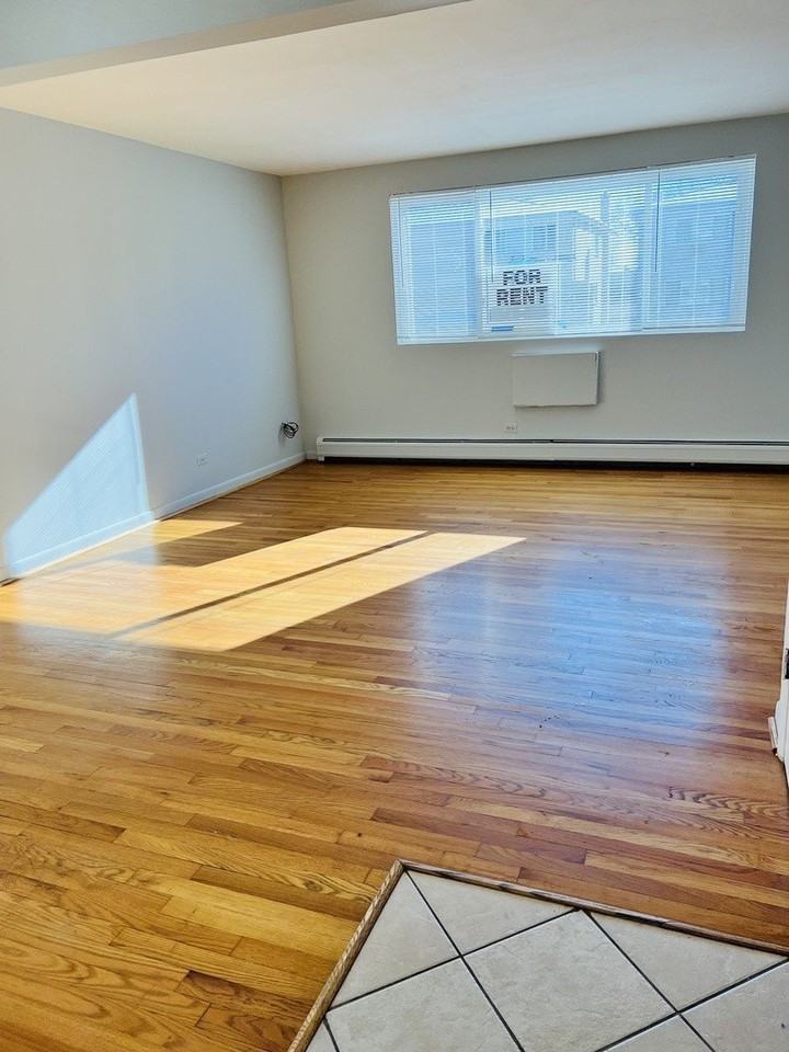 10376 Michael Todd Ter Unit G - Photo 3 of 10