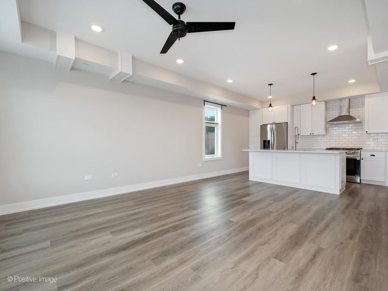 4013 N Pulaski Rd Apt 3 - Photo 6 of 23